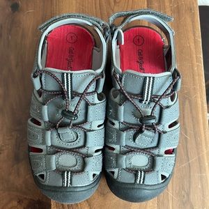 Boys sandals/water shoes
